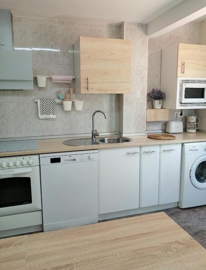 Apartamento Bornos&อูเอสกา ภายนอก รูปภาพ