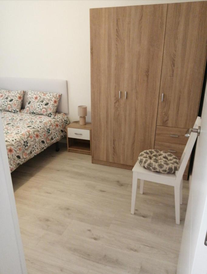 Apartamento Bornos&อูเอสกา ภายนอก รูปภาพ