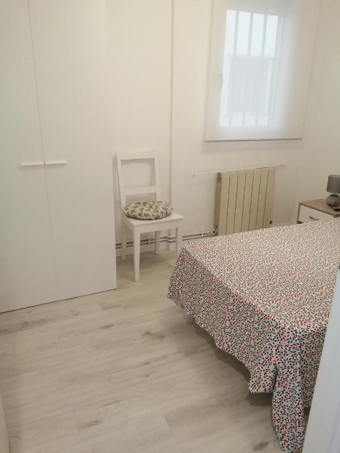 Apartamento Bornos&อูเอสกา ภายนอก รูปภาพ