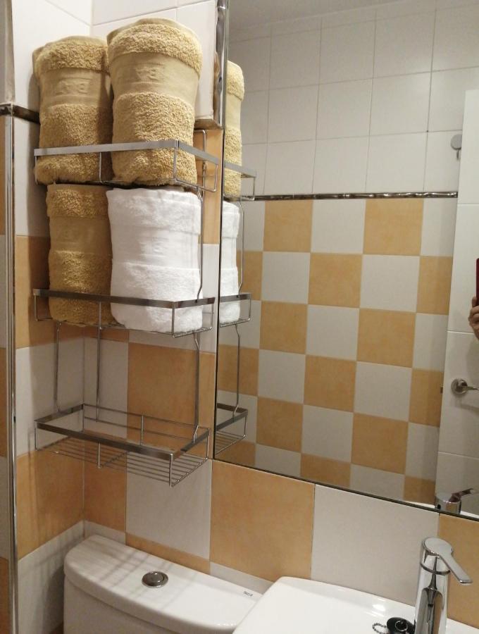 Apartamento Bornos&อูเอสกา ภายนอก รูปภาพ